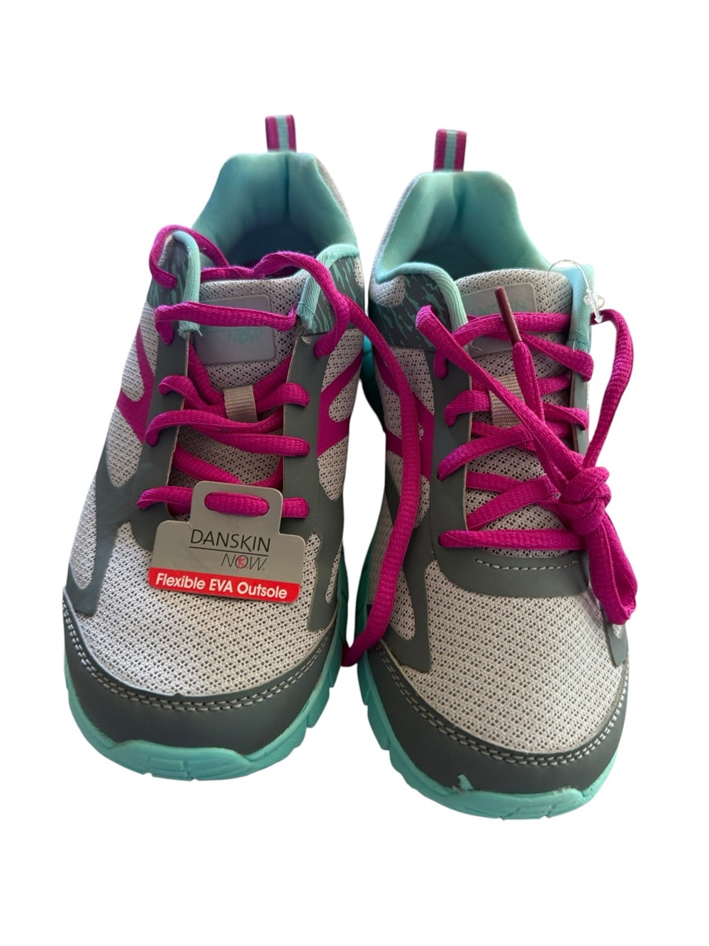 Danskin Now Girls Sneakers Size 4 NWT